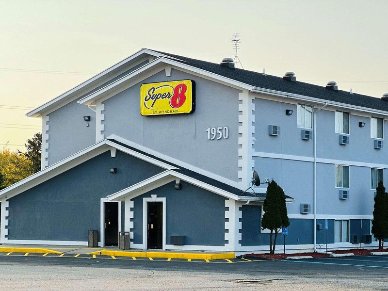 Hotel Super 8 By Wyndham Benton Harbor/St. Joseph
