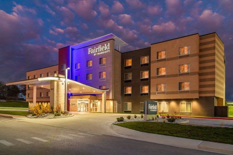 Hotel Fairfield Inn & Suites Kansas City At The Legends