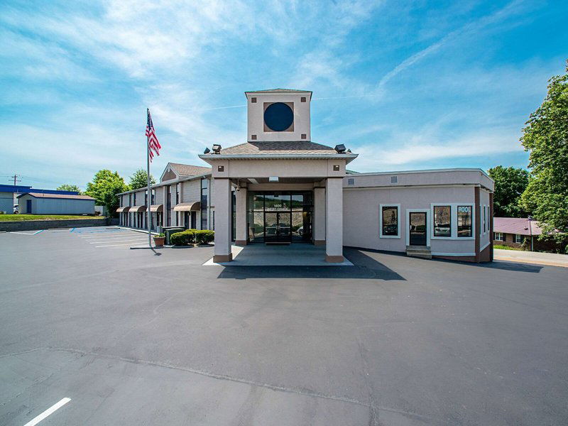 Hotel Quality Inn Near Six Flags St. Louis