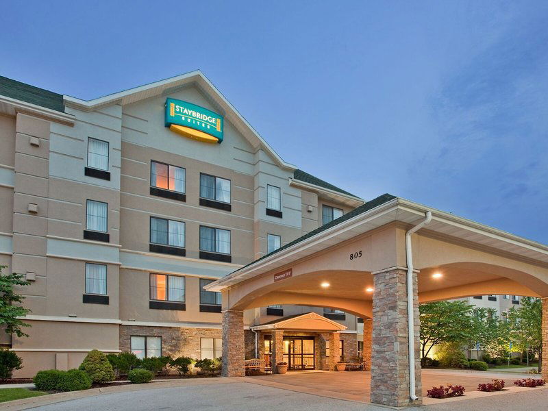 Hotel Staybridge Suites Columbia - Hwy 63 & I-70