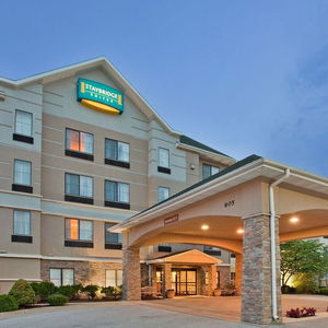 Hotel Staybridge Suites Columbia - Hwy 63 & I-70 cazare Columbia