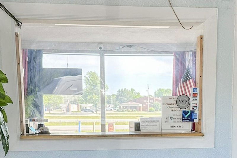 Hotel Hickory House Inn