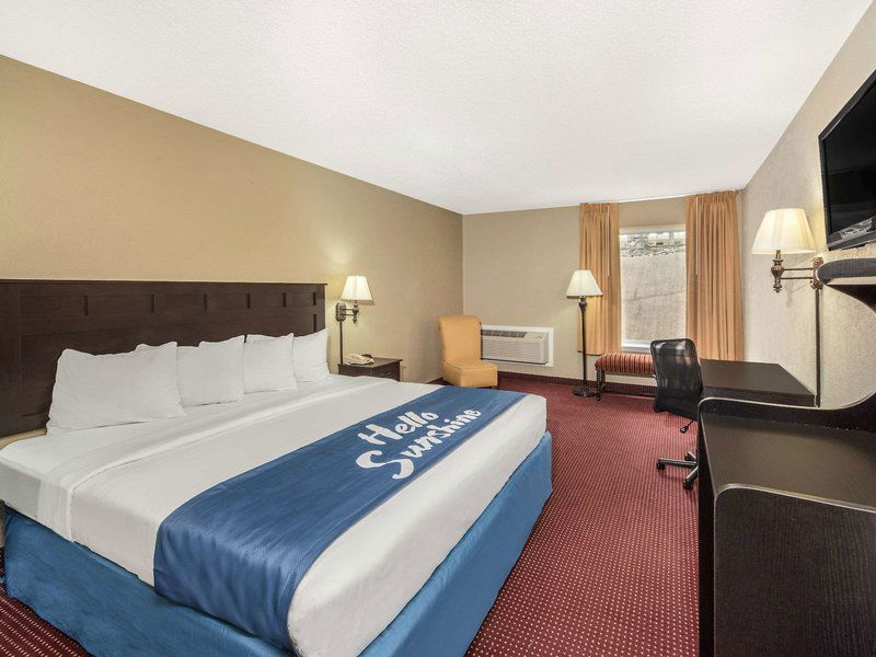 Hotel The Bransinn Entertainment District