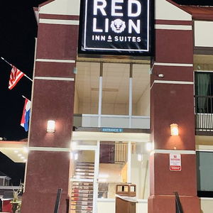 Hotel Countryside Inn & Suites cazare Independence