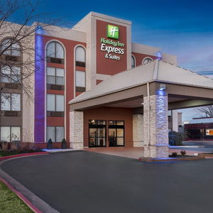 Hotel Holiday Inn Express & Suites Bentonville cazare Bentonville