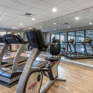 Hotel Best Western Plus Castlerock Inn & Suites cazare Bentonville