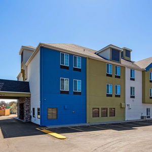 Hotel Stay Sure Inn Blue Springs cazare Blue Springs