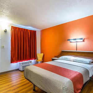 Hotel Motel 6 Mount Vernon Il cazare Mount Vernon