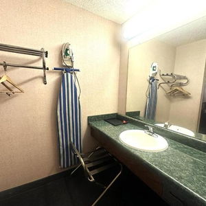 Hotel Red Carpet Inn Macon East cazare Macon