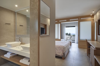 Atlantica Mikri Poli Rhodes