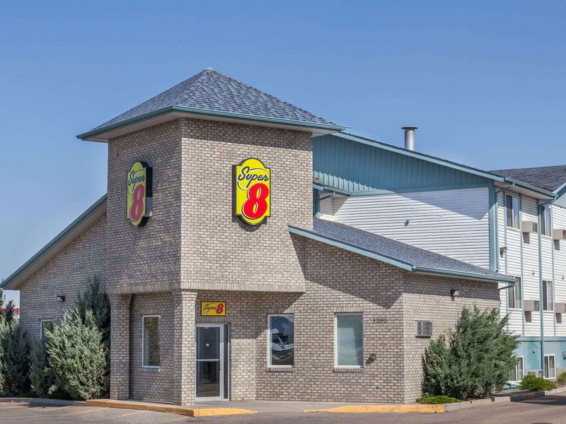 Hotel Super 8 By Wyndham Medicine Hat Ab