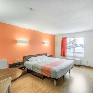 Hotel Motel 6 Regina Sk cazare Regina