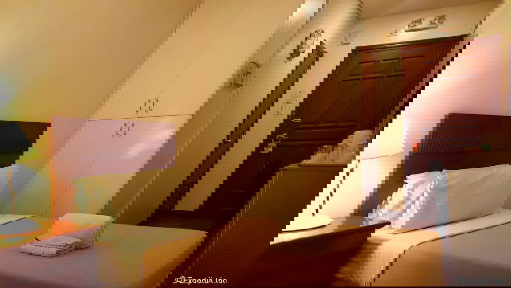 Hotel Oyo 661 Avitel