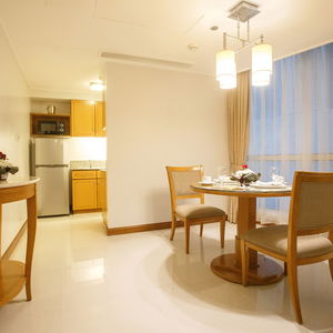 Hotel Linden Suites cazare Manila