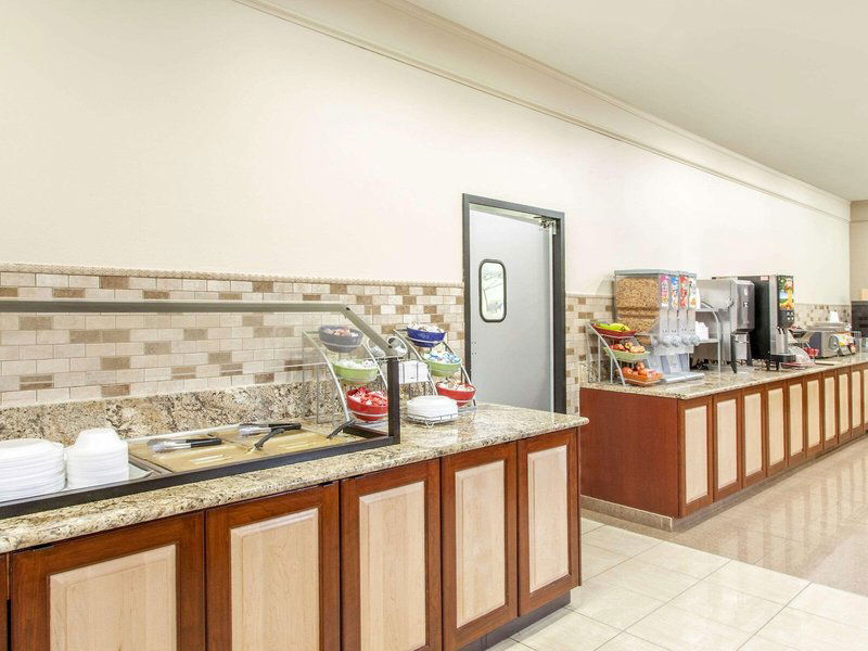 Hotel Hawthorn Extended Stay By Wyndham Bloomington