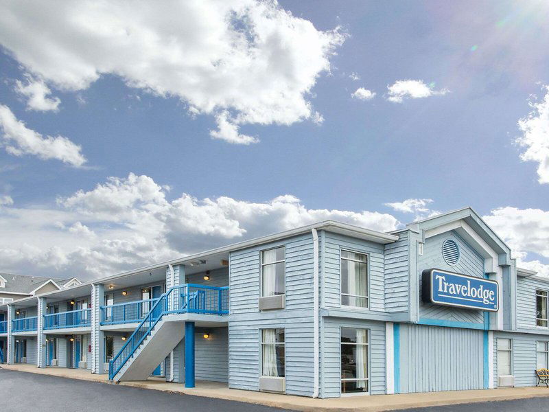 Hotel Travelodge By Wyndham Virginia Beach Bay Beach