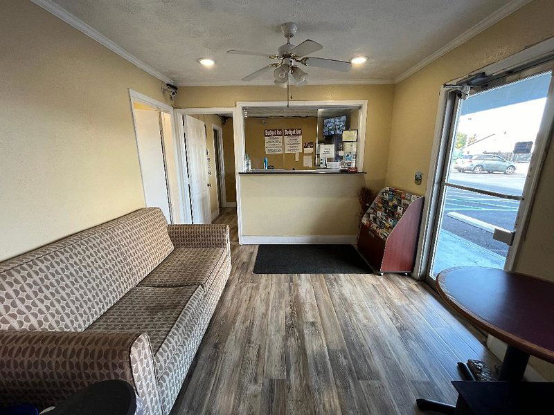 Hotel Budget Inn By Oyo Nassawadox Hwy 13