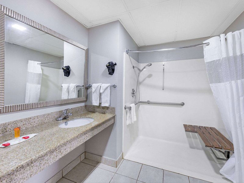 Hotel Days Inn By Wyndham Fredericksburg North