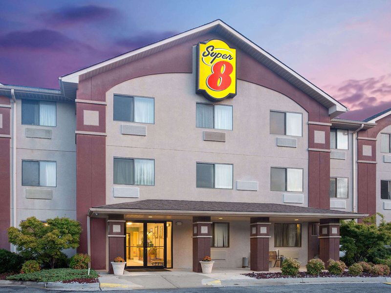 Hotel Super 8 By Wyndham Lynchburg Va