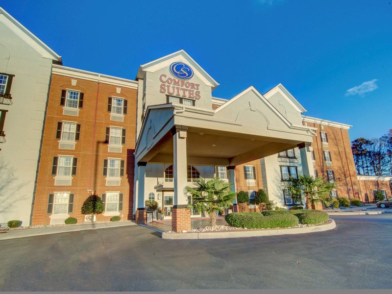 Hotel Comfort Suites Newport News Airport