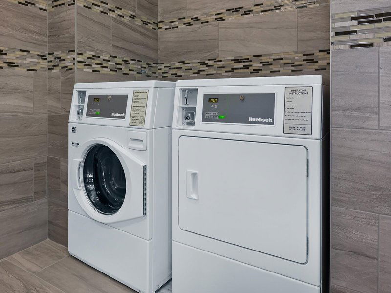 Hotel Holiday Inn Express & Suites Grand Rapids Airport South