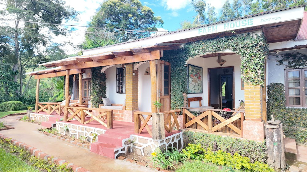 Hotel Lushoto Executive Lodge