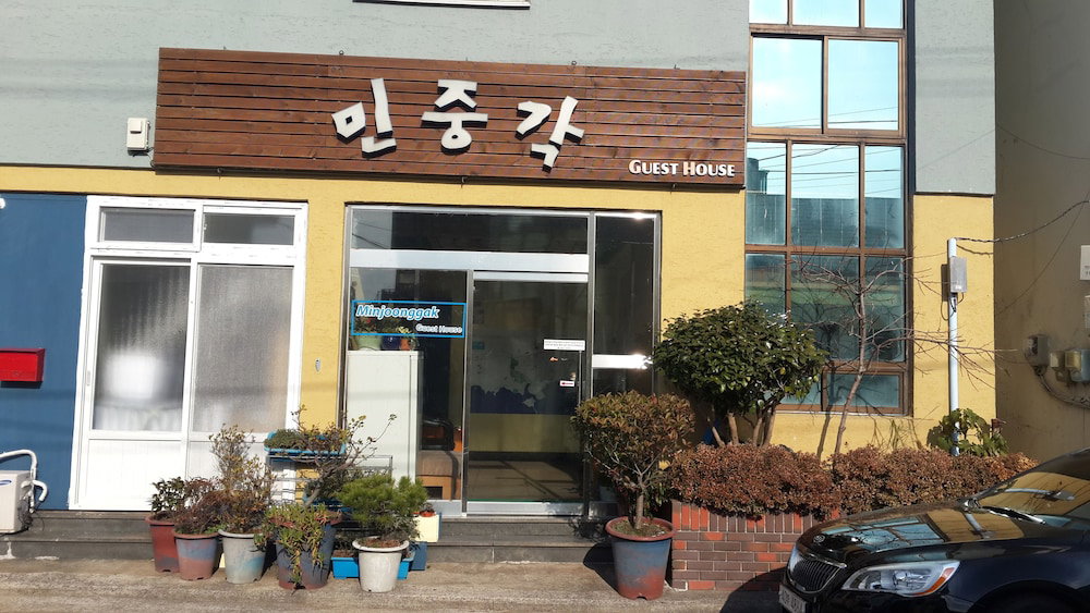 Hotel Minjoonggak Guesthouse