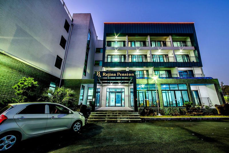 Hotel Rejina Pension