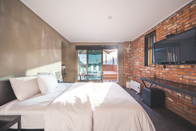 Hotel B&F Hotel