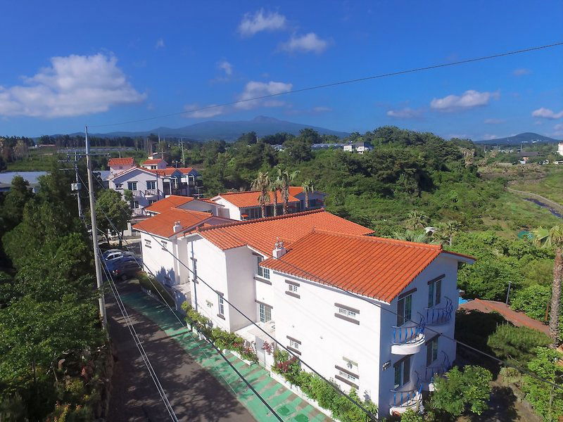 Hotel Beautiful House