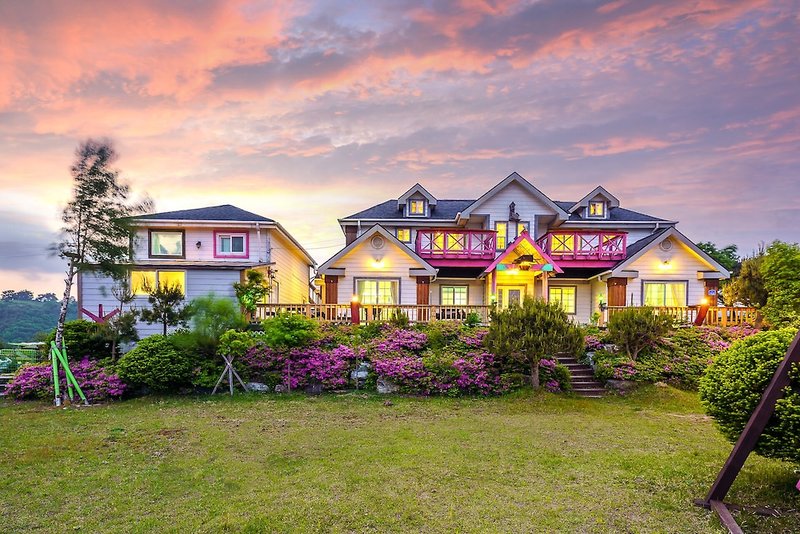 Hotel Pungcha & Herb Pension