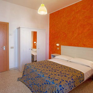 Hotel Hotel Spring cazare Rimini