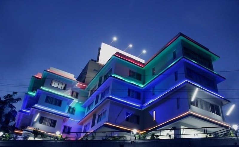 Hotel Sunrise Hill Resort