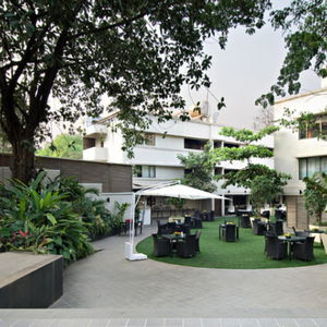Hotel Citrus Lonavala cazare Lonavla