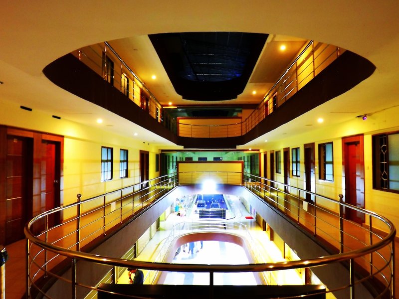 Hotel Shanthi Castle International