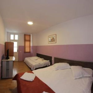 Hotel Pension La Cristina cazare Sinaia