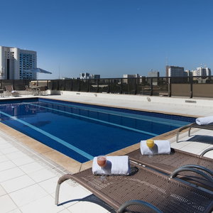 Hotel Comfort Suites Brasilia cazare Brasilia