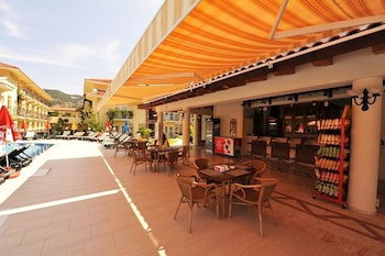 Mavruka Hotel
