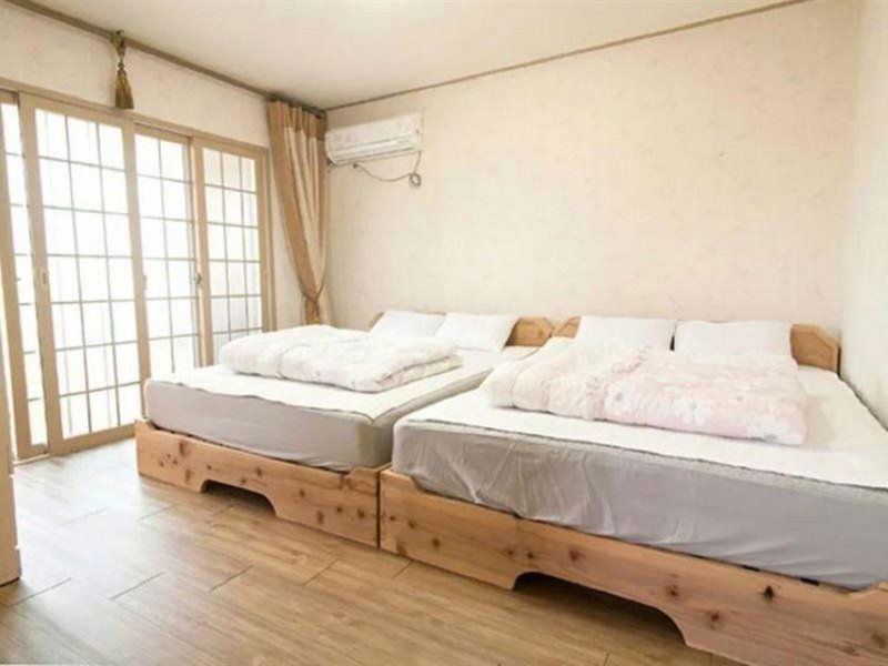 Hotel On The Stone Guesthouse 2 - Hostel