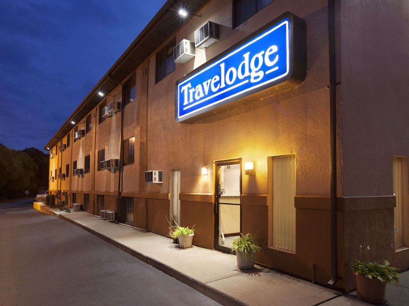 Hotel Travelodge By Wyndham La Porte/Michigan City Area