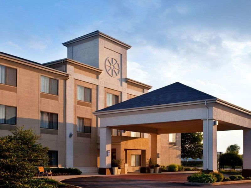 Hotel Baymont By Wyndham Merrillville