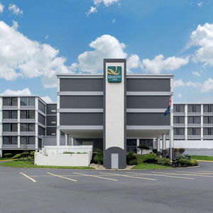 Hotel Quality Inn & Conference Center cazare Richmond