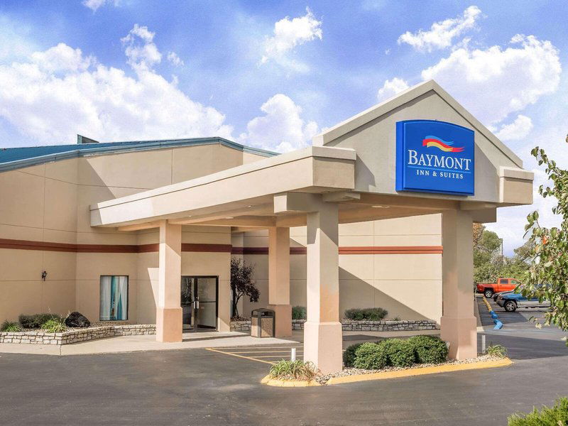 Hotel Baymont By Wyndham Greensburg