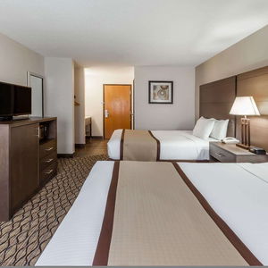 Hotel Baymont By Wyndham Auburn cazare Auburn