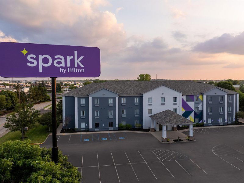 Hotel Spark By Hilton Indianapolis Northeast Fishers