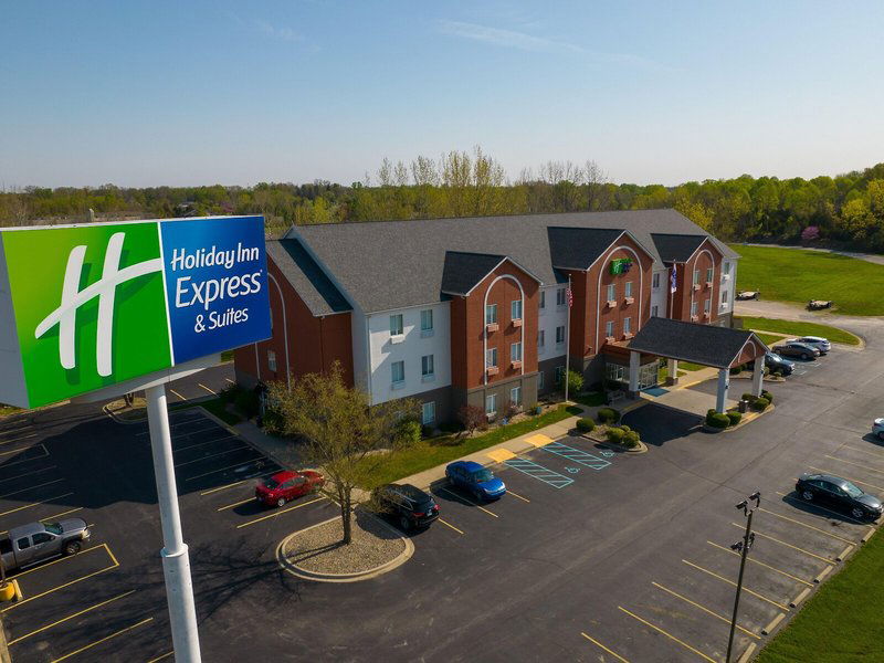 Hotel Holiday Inn Express Hotel & Suites Bedford
