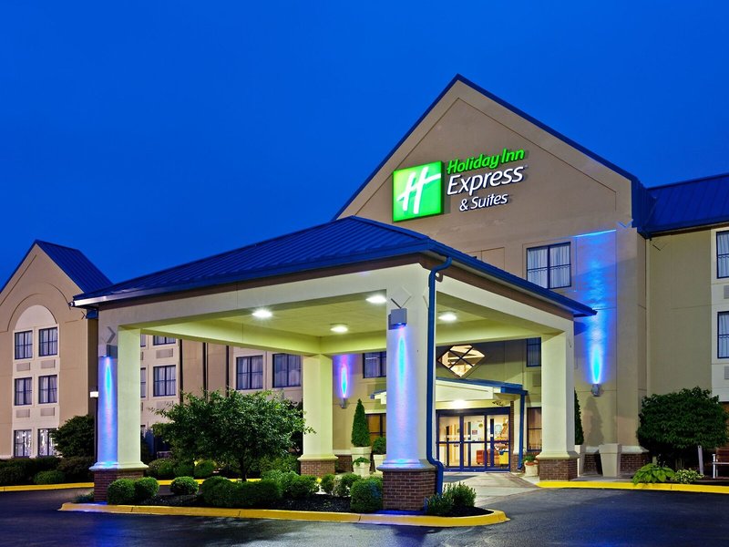Hotel Holiday Inn Express & Suites Scottsburg