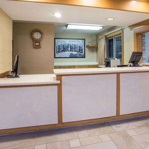 Hotel Super 8 By Wyndham Remington cazare Remington