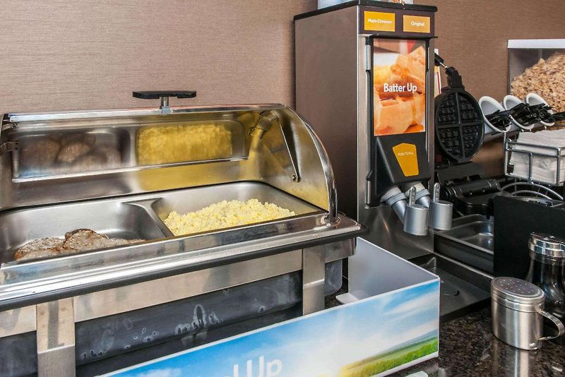 Hotel Spark By Hilton Fort Wayne