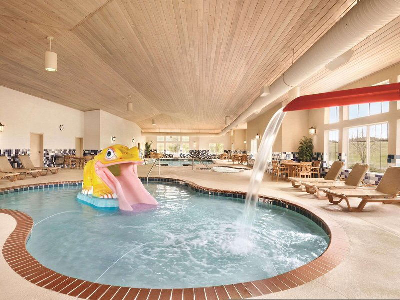 Hotel Country Inn & Suites By Radisson, Portage, In